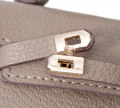 Leather-Look Mini Purse Keyring Earpods Case -Shoe Store DSC09714