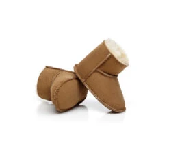 UGG Baby Gift Pack Erin Bootie With Pom Pom Beanie -Shoe Store IMG 3085 41a672b3 a969 4691 9010 53bfd3baece7