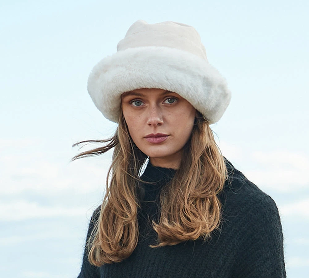 Suede Fluffy Warm Bucket Hat 4 Suede Fluffy Warm Bucket Hat - Image 2